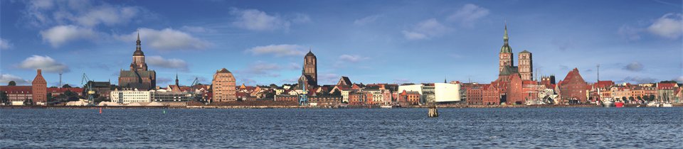Stralsund - Silhouette von See